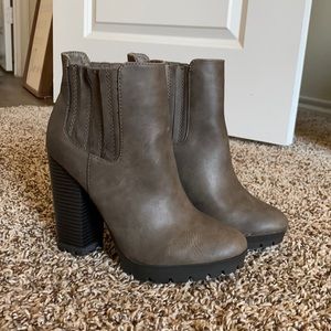 Heeled Boots